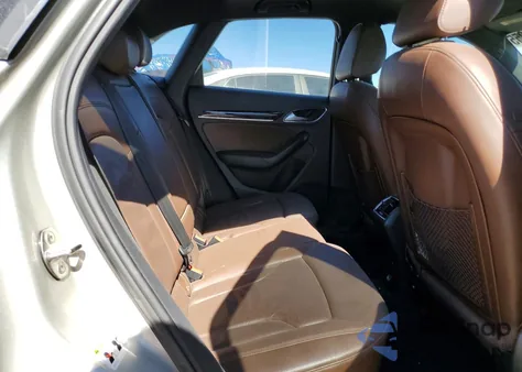 2016 Audi Q3 Premium Plus z USA, uszkodzony, nr VIN WA1BFCFS5GR014025